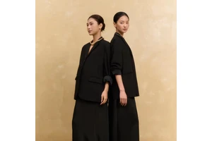 Women's 78% Polyester 18% Rayon 4% Spandex Silk Full Length Notched Collar Full Sleeve 2 Piece Long Set Solid Breathable Woven