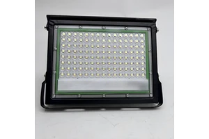 200W Ultra-Thin Iron Outdoor LED Floodlight Solar Energy Lamp for Garden Landscape Project with Smart Control IP65 Rated