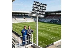 Supplier Custom OEM 1000W IP65 Low-Glare LED Stadium Flood Light 30m High Mast Large Sports Stadium Lighting