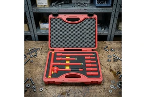 9pcs/set VDE-GS Hand Operated OEM Insulated Tool Set with Chrome Vanadium Steel and Blow Molding Case