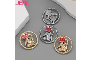 Charming Rabbit-Shape Zinc Alloy Metal Shank Buttons With Plating Rhinestones Eco-Friendly Feature For Garment Decoration