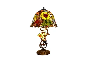 Tiffany Lamp Table Lamp Antique Desk Reading Light Decor Heart and Beads Style Stained Glass Indoor Lighting Decor
