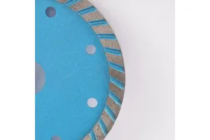 The Angle Grinder Is Equipped with a 4-inch Diamond Blade with a 100mm Diameter for Cutting and Grinding