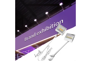 Trade Show Light LED Long Arm Spot Lamp 20W 30W 70W Dimmable Exhibition Booth with International Plug Light