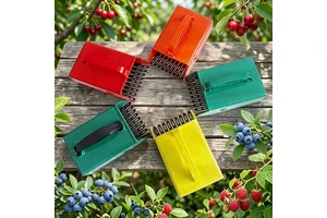 Plastic Berry Pickers Shovels Metallic Comb Reinforced Coated Teeth Ergonomic Handle Manual Speedy Picking Atrovirens Group OEM