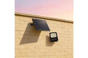 OEM 100W-300W IP66 Waterproof Smart Lighting Solar Flood Light