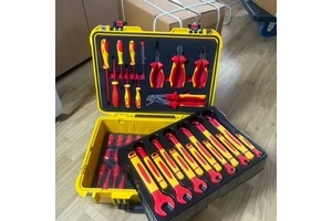 1000V VDE IEC 60900 Certified Insulated Tool Set Anti-Electric Shock for Electrician EV Solar Maintenance