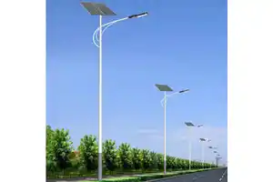 Competitively Priced High Lumen Energy Saving LED IP65 Waterproof Solar Street Lamp for Road