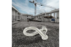 High-Strength Corrosion-Resistant Marine Hardware Heavy Duty Construction Rigging Twisted Design D Shackle