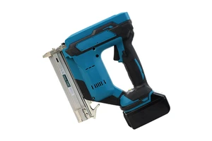 Portable Industrial Grade Electric Nail Gun Brushless Motor 2.6AH Battery Metal Construction Strong Framing Tacker Furniture