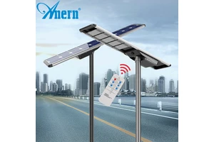 IP65 Waterproof Road Light Integrated LED Power Solar Panel Street Light 80W