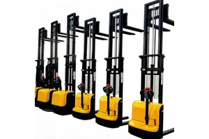 Hot Selling 4.5m Stacker Electric Forklifts 2500 Lbs Capacity