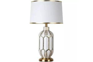 Antique Ceramic Table Light and Creative Art Bedroom Bedside Table Lamp with White or Green Base Fabric Shade