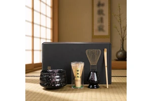 Best Sale 4 Pcs Set Handmade Matcha Set Kit Tea Towel Bamboo Scoop Spoon Whisk Chasen Holder Ceramic Bowl Matcha Kit Gift Set