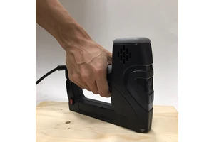 Industrial & DIY A716 2 in 1 Electric Staple Gun & Nailer Gun with 1 Year Warranty 20000 Actual Hits for General Repairs