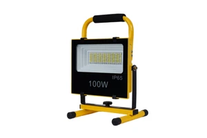 Solar-Powered LED Floodlight Outdoor Emergency Lighting for Power Outages Portable Construction Lighting with Mounting Bracket