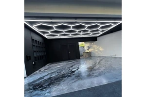 Factory Sell Hexagonal Grid Led Light Honeycomb Garage Lamp Led Hexagon Morden Ceiling Lights for Auto Detailing Shop Garage