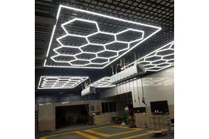 Factory Sell Hexagonal Grid Led Light Honeycomb Garage Lamp Led Hexagon Modern Ceiling Lights for Auto Detailing Shop Garage