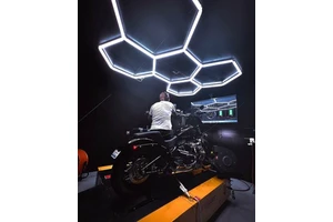KCX Auto Repair Car Wash Workshop Design LED Lighting Car Repair Hexagonal Garage LED Light 5-Hex for Showroom