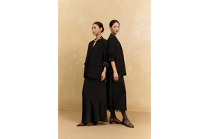 78% Polyester 18% Rayon 4% Spandex Full Length Notched Collar Full Sleeve 2 Piece Long Set Solid Plain Dyed Breathable Office