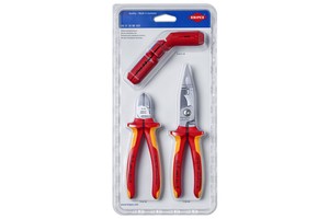 Assortment of Tool Sets for Electrical Installation 13 86 200 16 95 01 SB 70 06 160 Made in Germany Blister Packaging