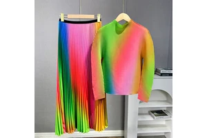 House rainbow Print Two-piece Slim Long Sleeve Top With Pleated Half Skirt Contrast Color High Waist Pleated Suit