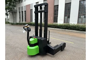 SNSC Apilador Electrico 1.5Ton Mounted Full Electric Self Lifting Stacker